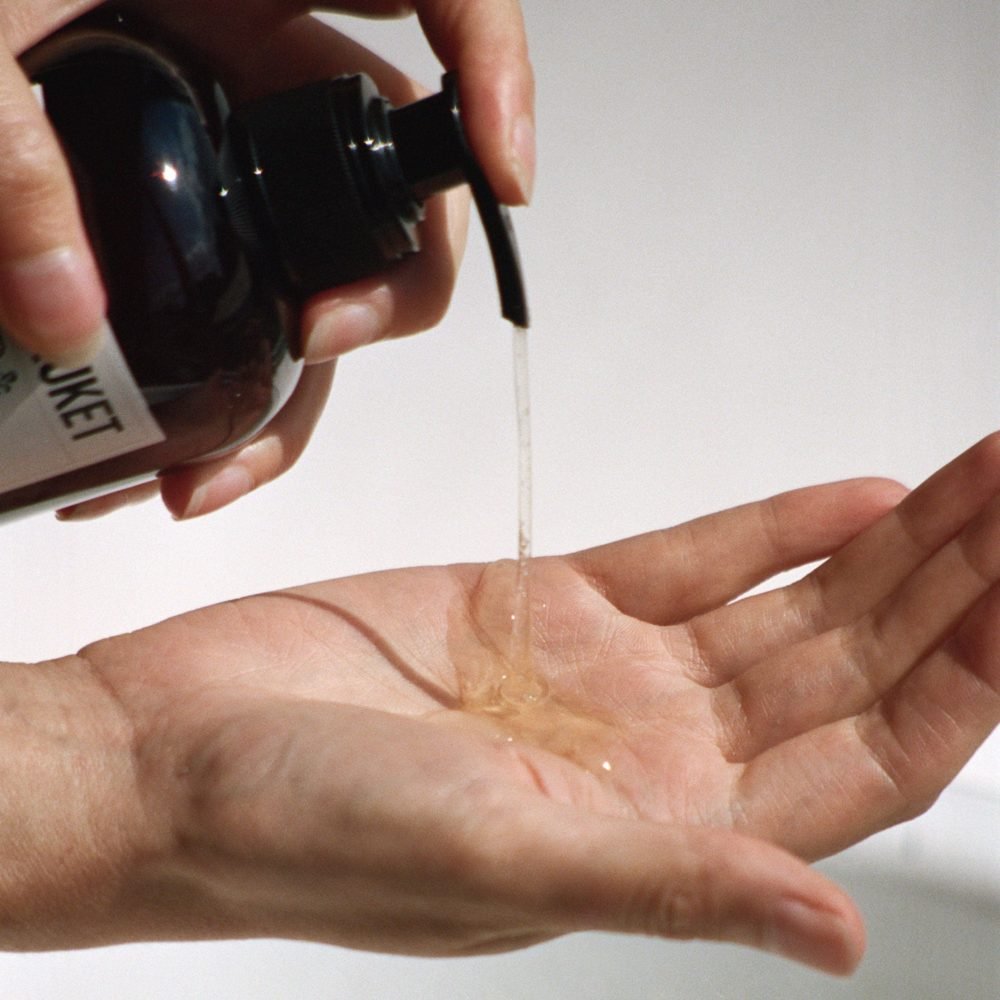 Hand & Body Wash Bergamot Patchouli 104 - Image 2