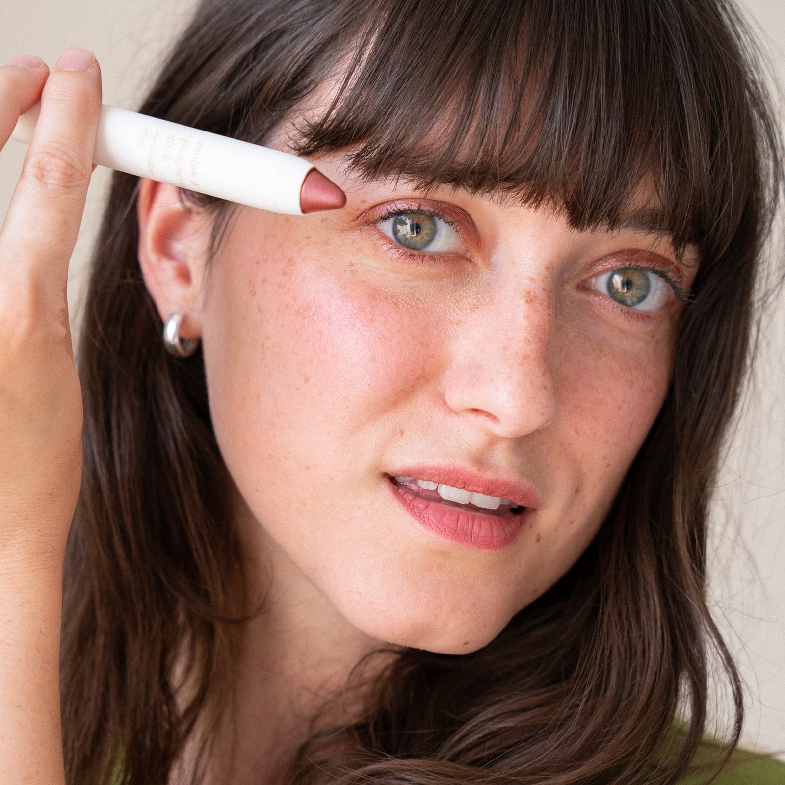 Eyeshadow Stick - Image 10