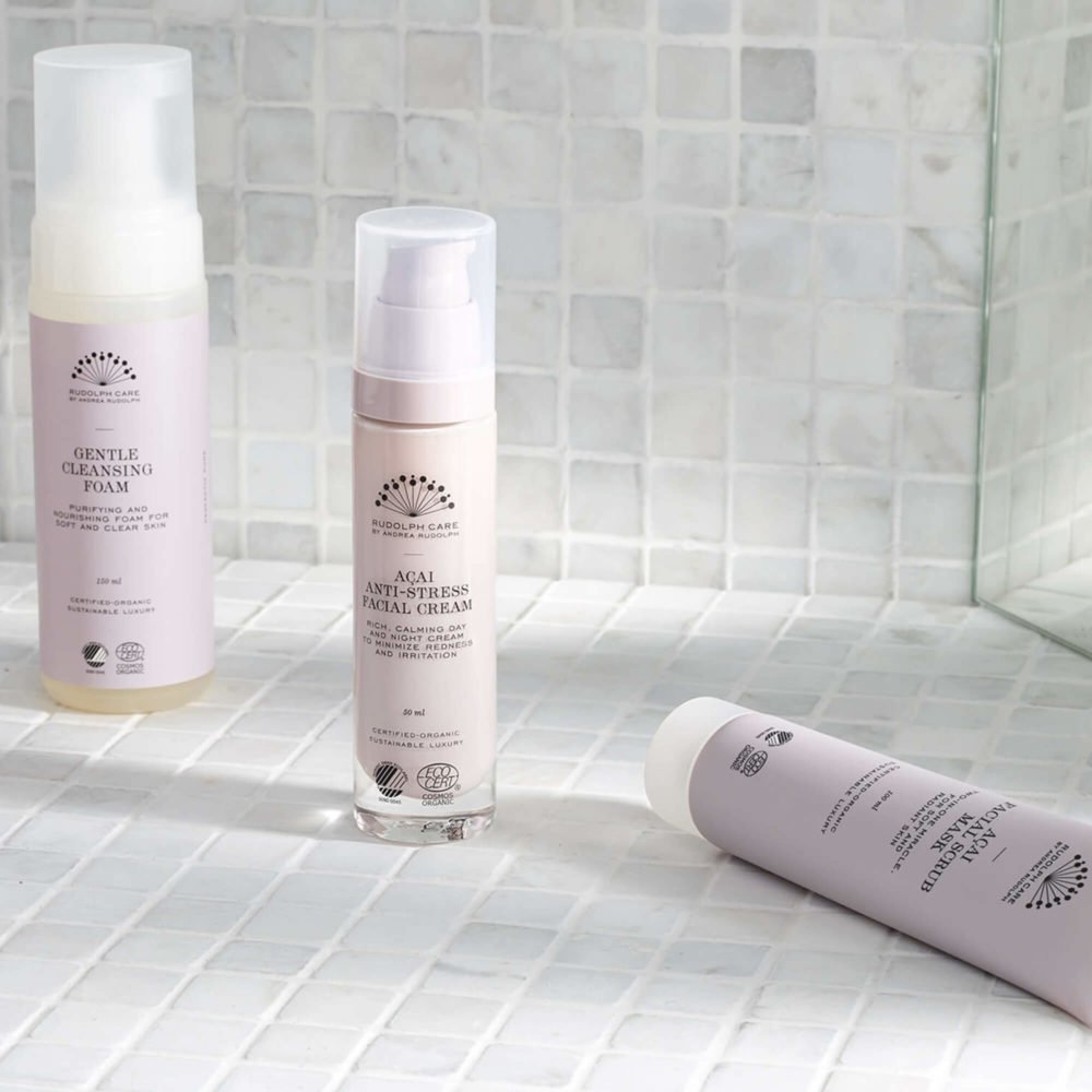 Gentle Cleansing Foam - Image 2